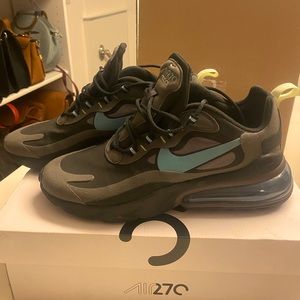 Nike AirMax 270 React